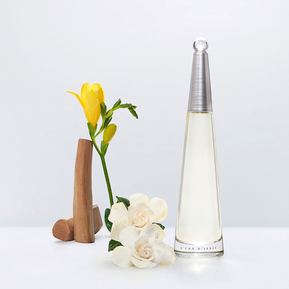 Issey Miyake L'Eau d'Issey Eau de Parfum 50ml-3